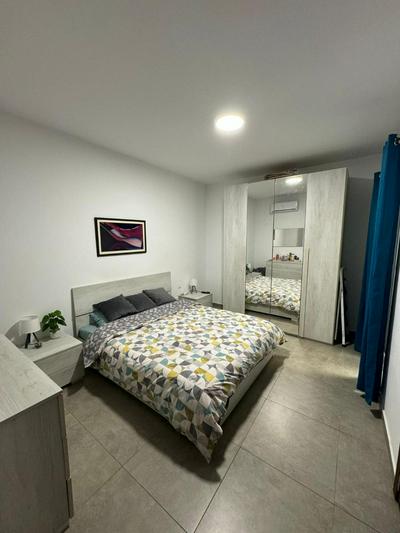 Private Room in Beautiful Aparment