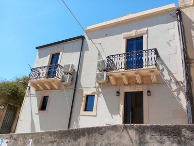 Holiday Home MATT ROS