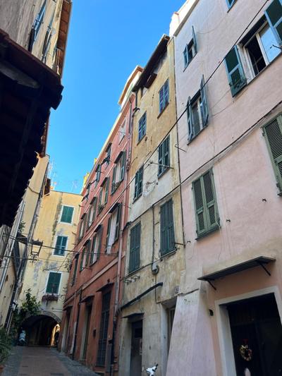 “ Nel Vecchio Carruggio”