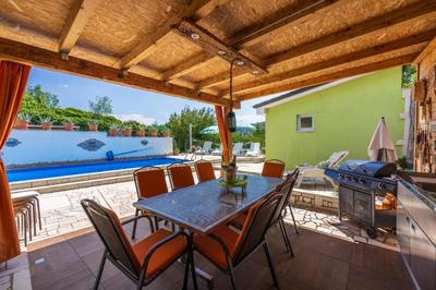 Greenhouse Adria Mit Großer Terrasse Und Pool