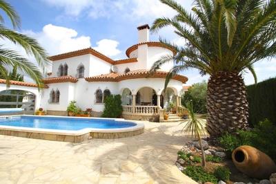 Ferienhaus mit Privatpool für 8 Personen ca 567 qm in Costa del Zefir, Costa Dorada