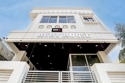 Hotel O Ruby House