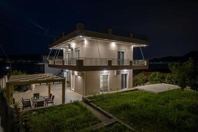 George Luxury Beach House