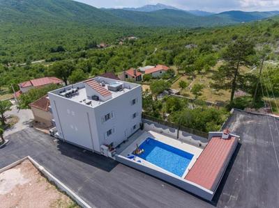 VILLA STARRY SKY WITH POOL AND JACUZZI