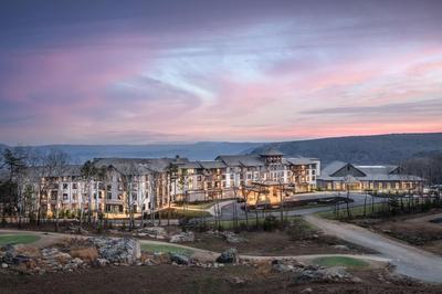 Cloudland at McLemore Resort Lookout Mountain, Curio by Hilton, Photo 2