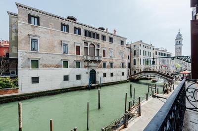 GuestHost - Elegant Apartment 7 minutes from Piazza San Marco!