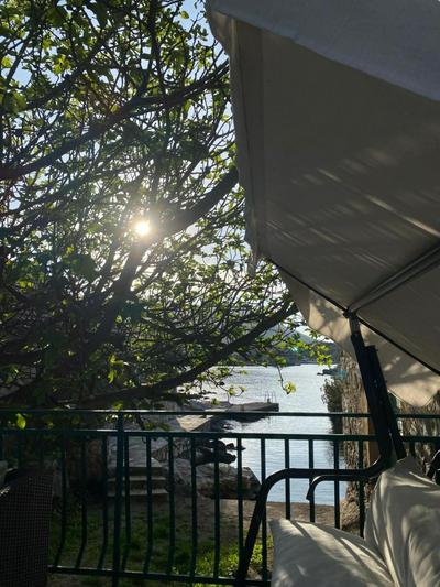 Bay House Kakrc