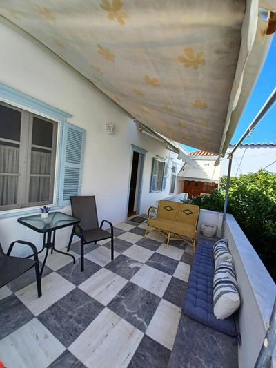 Amaryllis Guest House