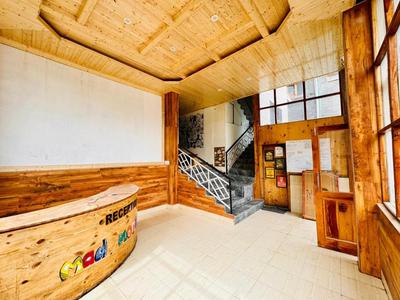 Hotel Moon Blaze - Next to Hadimba Temple "Near Mall road" Bonfire ! Open Terrace ! Personal Parking