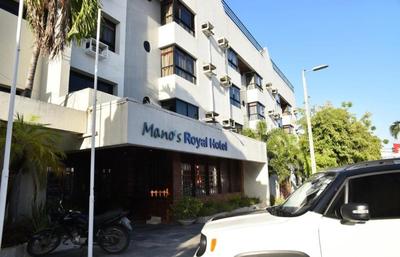 Manos Royal Hotel