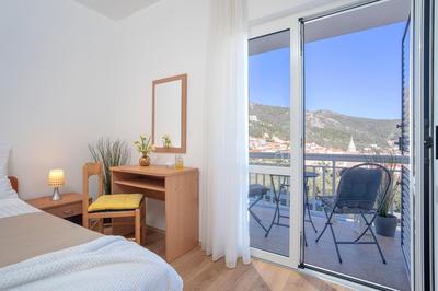 Longin Guesthouse - Hvar