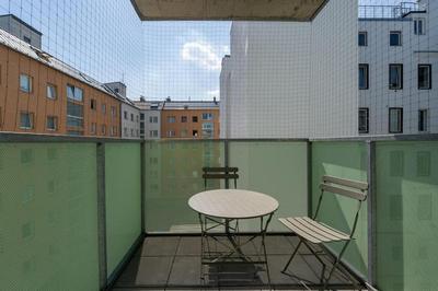Elegant 1BR Flat with Balcony by HM