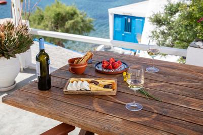 Archipelago Sifnos - Seaside Accommodation