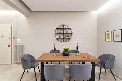 Deluxe 3-BDRM Urban-industrial Apt at Acropolis