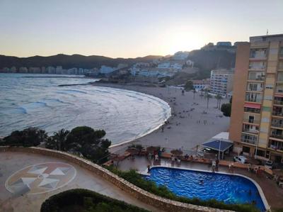 Alquiler de apartamento con vistas al mar