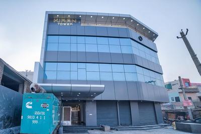 FabHotel Crown Residency- Near Lakhani Armaan Metro Station