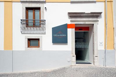 Porta da Arrábida Suites