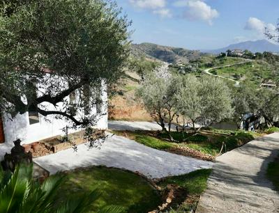 Cute house in the Spanish countryside