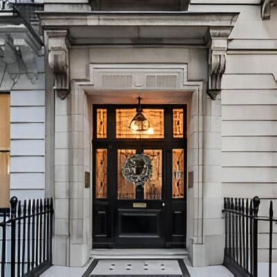 5H Modern Elegance 1-Bedroom City Living in London