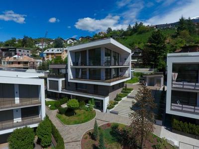 Appartement in Brixen mit Großem Balkon