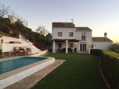 Charming Spanish Finca in beautiful nature