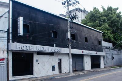 Hotel New House