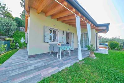 Schönes Ferienhaus Villetta Batik