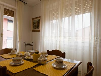 Elyse Apartment central location near best bea...