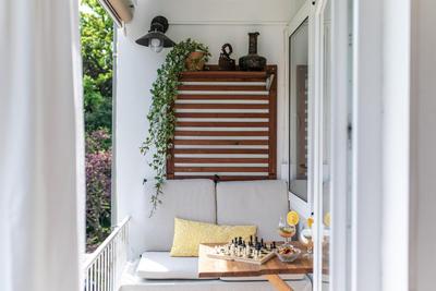 The Base - Bright 2BR, Near Old Town, Walk to Beach