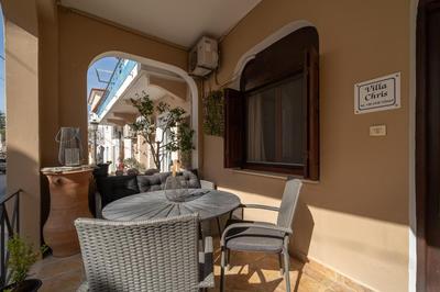 villa Chris