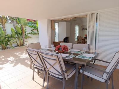 Villa 81 great spot Oura beach, Albufeira