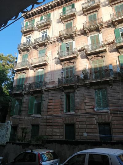 Inside Naples-Dint'e'viche'