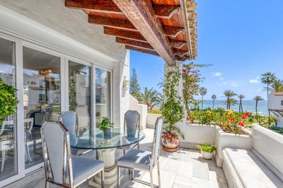 Hanami Alcazaba Beach Duplex Sea View