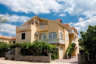 Gästezimmer Tina 6
