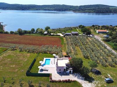 Ferienhaus mit Privatpool für 6 Personen ca 100 qm in Pomer, Istrien Istrische Riviera