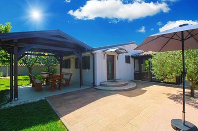 Ferienhaus mit Privatpool für 4 Personen ca 45 qm in Valtura, Istrien Südküste von Istrien