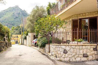 Ferienwohnung für 2 Personen 2 Kinder ca 50 qm in Taormina, Sizilien Ostküste von Sizilien