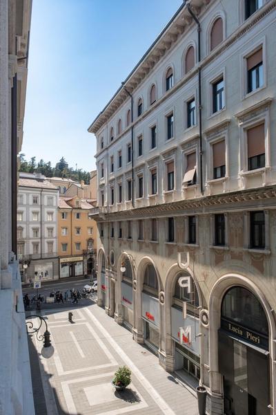 EVE Home Collection - City Center