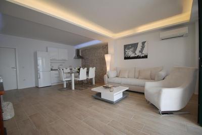 Ferienwohnung für 5 Personen ca 80 qm in Zaostrog, Dalmatien Mitteldalmatien