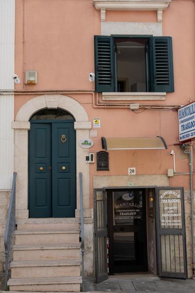 San Lorenzo House
