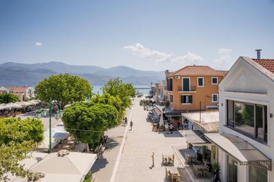 Platon Central Apartment