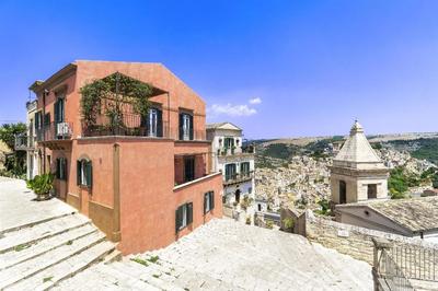 Raffo, Wohnung Mit Aussicht In Ragusa Ibla