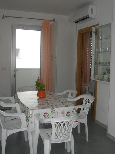 Komfortable Wohnung In Lido Conchiglie