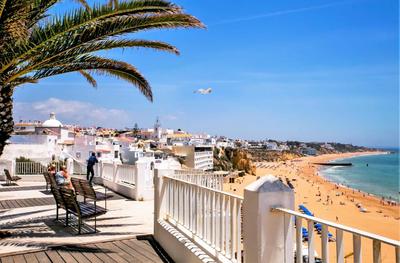 Algarvian Experience - Sun, Beach and Pool