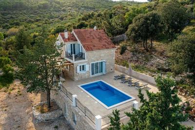 Ferienhaus mit Privatpool für 4 Personen 1 Kind ca 70 qm in Povlja, Dalmatien Mitteldalmatien