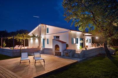 Ferienhaus mit Privatpool für 8 Personen ca 135 m in Garica, Adriaküste Kroatien Kroatische Inseln