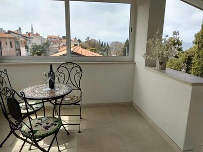 Rovinj Apartment with Balcony & Parking, Claudia