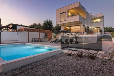 Ferienhaus mit Privatpool für 8 Personen ca 200 qm in Pomer, Istrien Istrische Riviera