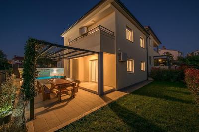 Villa Cera Für 8 Personen In Pula