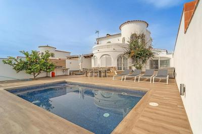 Ferienhaus mit Privatpool für 8 Personen ca 117 qm in Empuriabrava, Costa Brava Golf de Roses